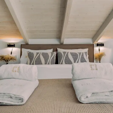 Pillow *